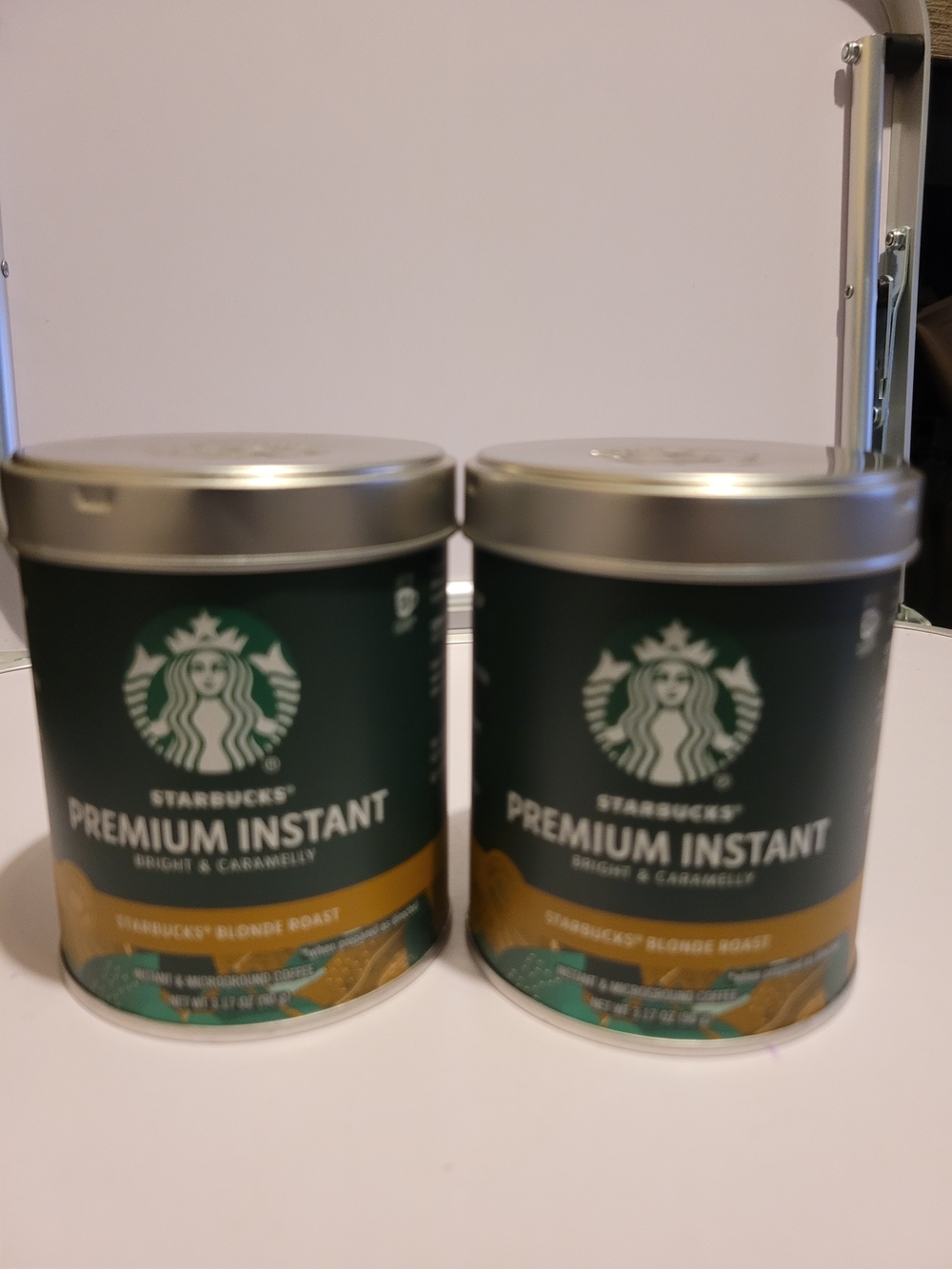 2x Starbucks Premium Instant Blonde Roast -